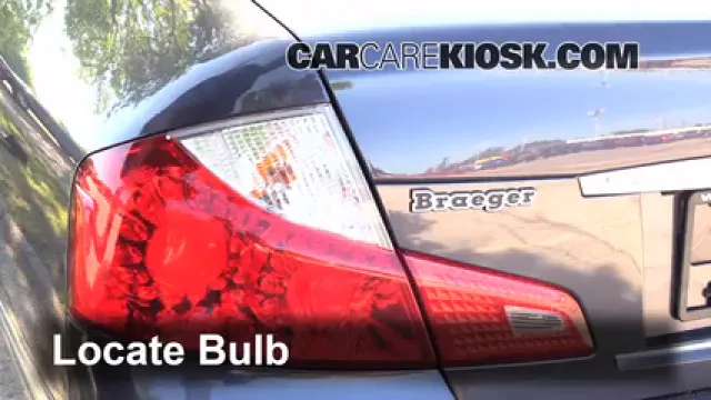 2008 Infiniti M35 X 3.5L V6 Éclairage Feux de position arrière (remplacer ampoule)